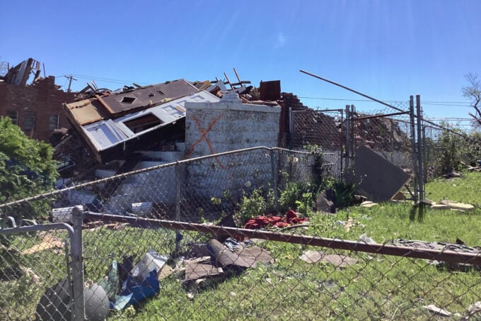 Tornado damage to a family residence in St. Louis, May 17, 2025. © National Weather Service